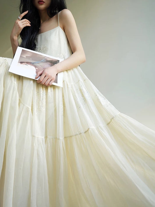 Aconiconi｜Silk Language French romantic heavy beaded embroidery fairy atmosphere sling big swing holiday dress