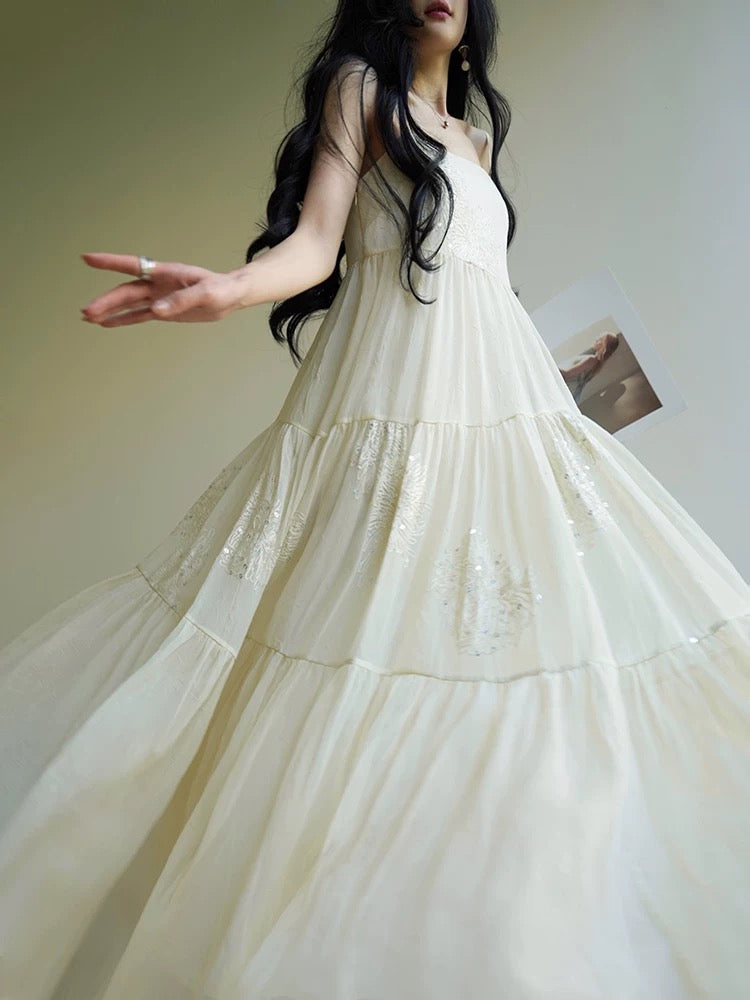 Aconiconi｜Silk Language French romantic heavy beaded embroidery fairy atmosphere sling big swing holiday dress
