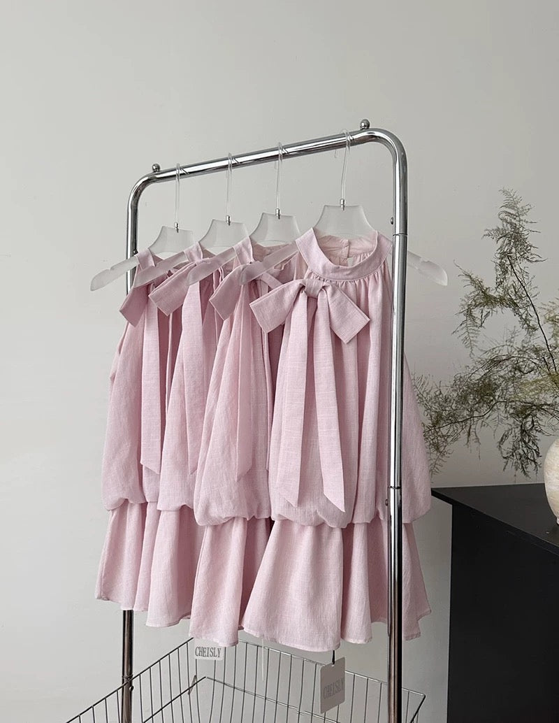 Duolaimei pink gentle halterneck sleeveless dress, feminine and slimming long skirt