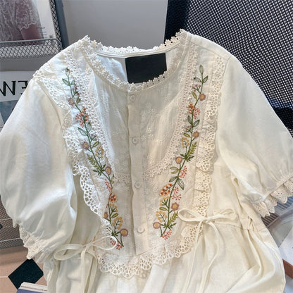French sweet palace style lace embroidered shirts for men and women in summer niche chic puff sleeve waist tops