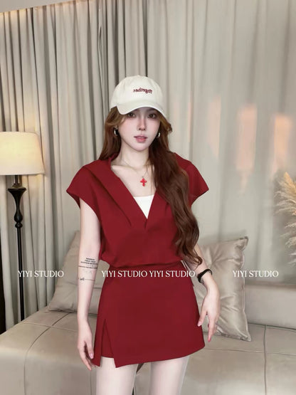 [Light Oxygen Rhythm] Summer 3-Piece Set: Stylish & Casual Pullover, Camisole, and High-Waisted Skort #160