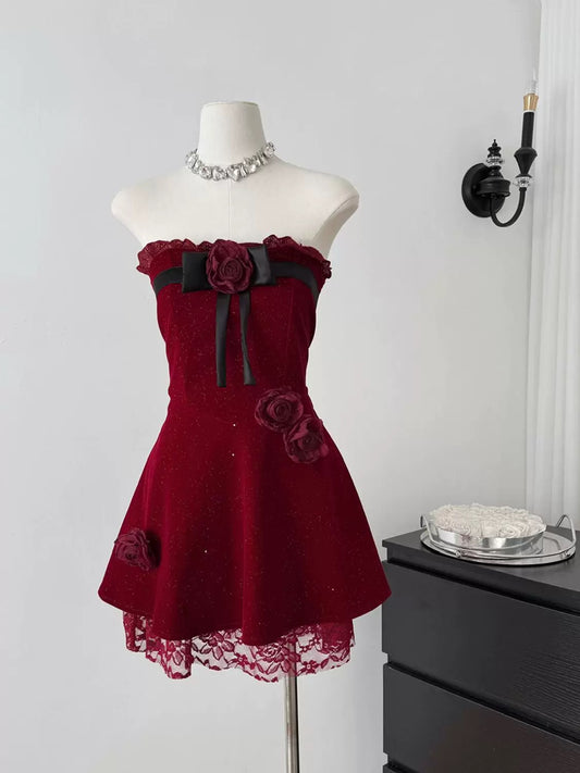 Duolaimei high-end Christmas shirt French lace dress for women autumn and winter pure lust style one-shoulder short skirt for women