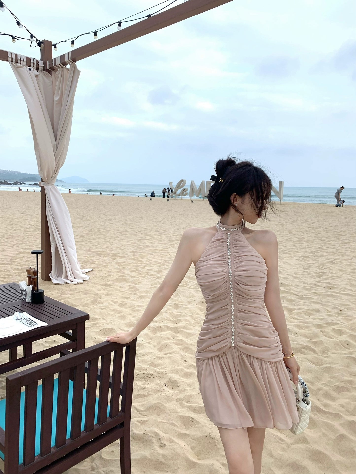 OKMA halter neck dress for women summer chiffon design pleated waist slimming sexy pure lust temperament skirt