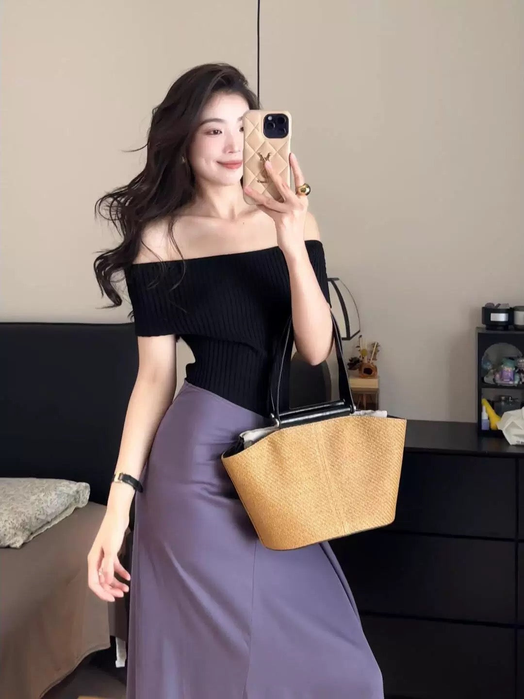 2025 new Korean style high-end outfit a complete set of women's summer niche no collision loose feeling top skirt