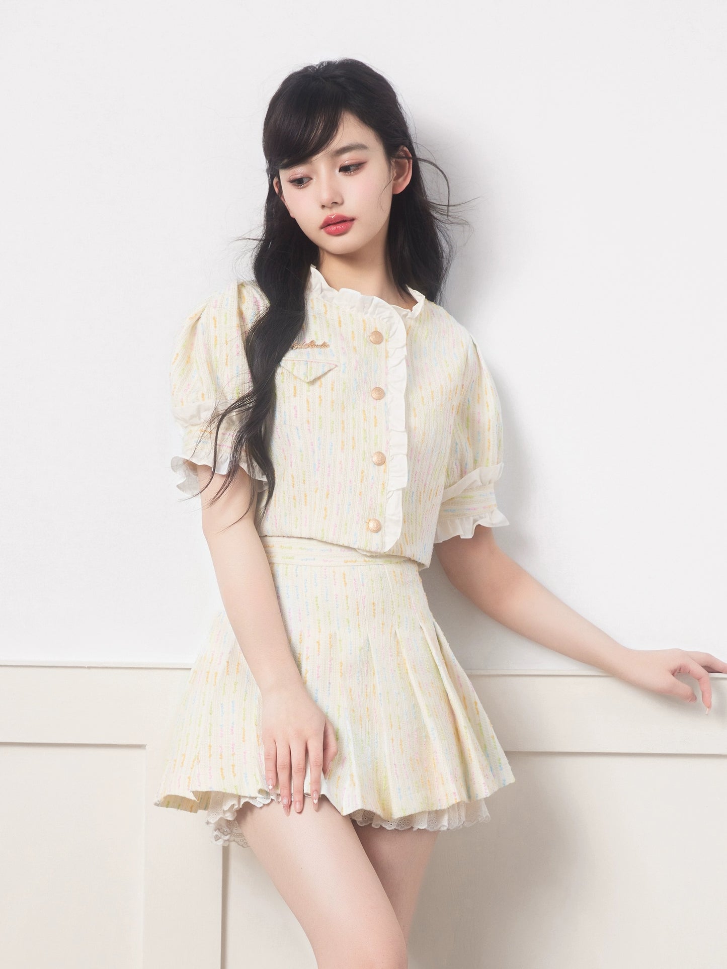 QDQD colorful short-sleeved ruffled small fragrance suit summer high-end milky sweet lace splicing pleated skirt