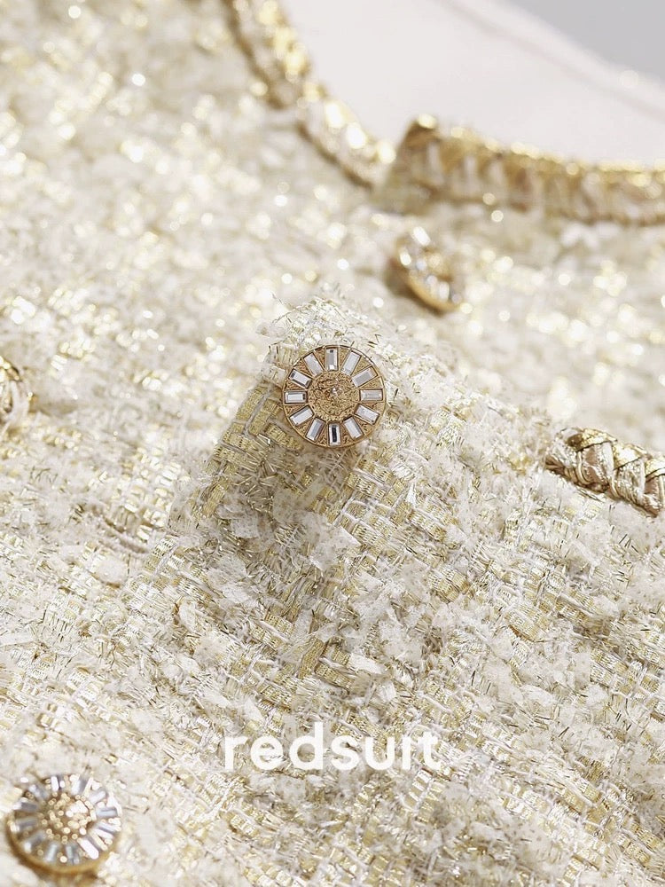 Redsuit Italian tweed short jacket, exquisite and elegant woven Chanel-style gold top, a practical and sophisticated choice for a sophisticated look.