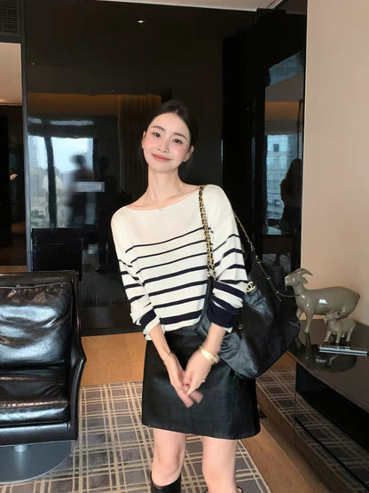 Maven Lin – Effortless Elegance: Classic Striped Boat-Neck Knit Top – A Chic, Loose-Fit Long-Sleeve Essential