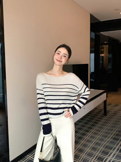 Maven Lin – Effortless Elegance: Classic Striped Boat-Neck Knit Top – A Chic, Loose-Fit Long-Sleeve Essential