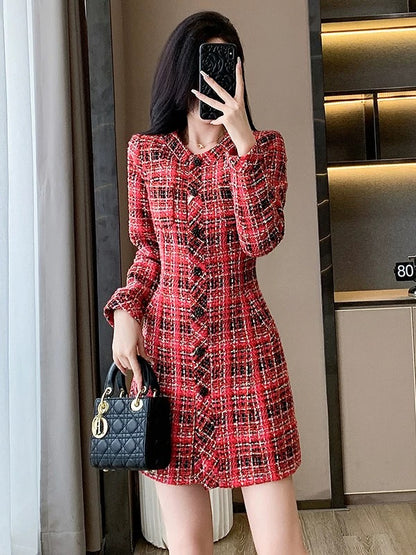 New autumn style Hepburn-inspired long-sleeved plaid dress for women, unique design, petite and elegant tweed dress.