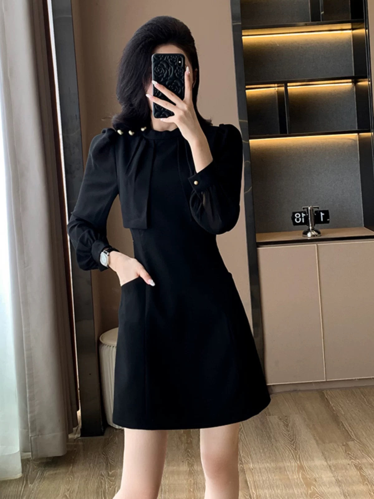 Elegant Hepburn-style dress, 2025 Spring/Autumn new style, petite women's elegant slim-fitting black dress