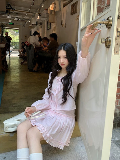 Find the youthful and age-defying pink bow-tie women's spring 2026 new Korean style shirt and skirt two-piece set