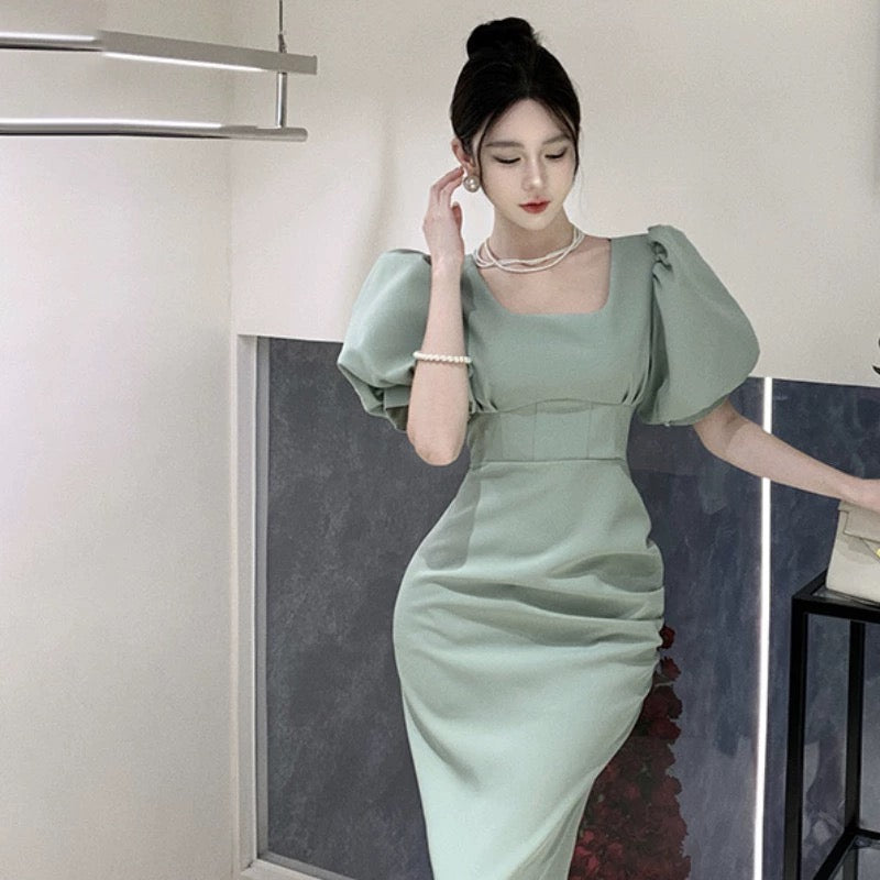 Women's 2024 new summer style temperament fashionable design puff sleeves square neck waist pleated mid-length dress