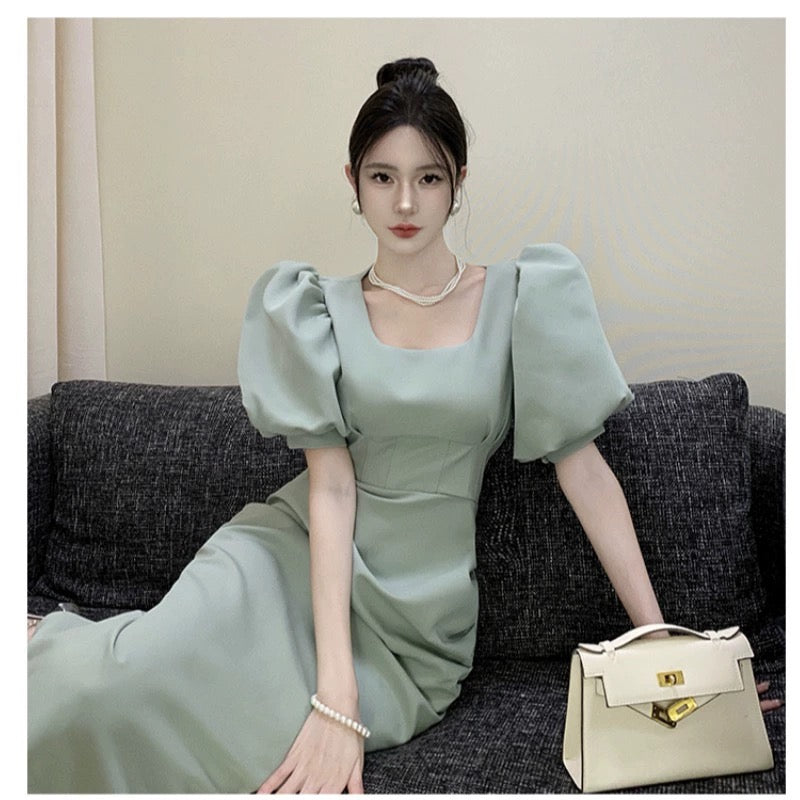 Women's 2024 new summer style temperament fashionable design puff sleeves square neck waist pleated mid-length dress