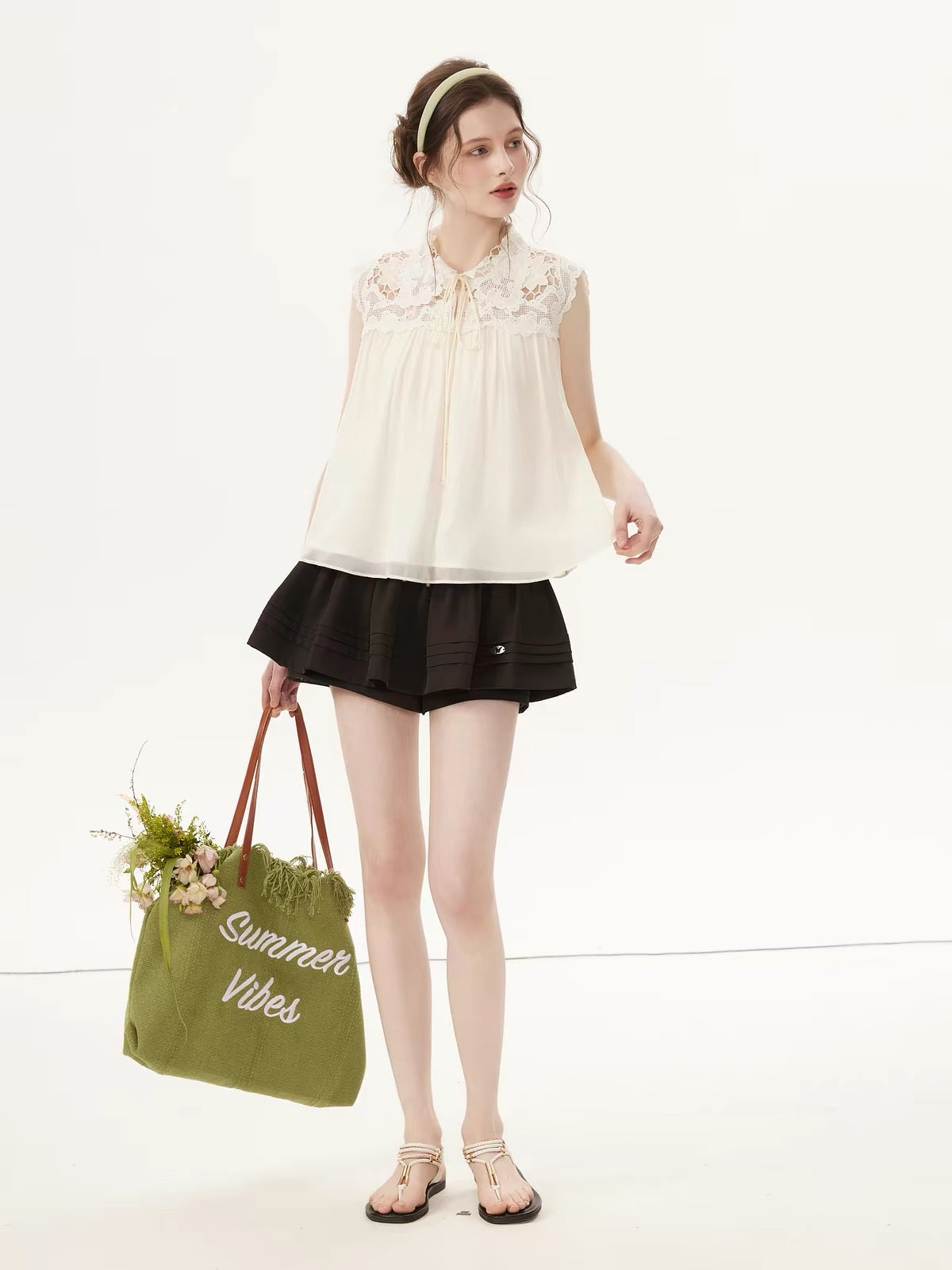 Xidi 2026 New Summer Women's Sleeveless Shirt – Loose, Slimming French-Style Top with Cut-Out Embroidery and Lace Paneling