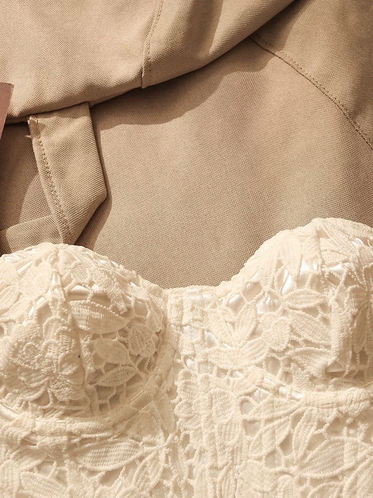 White fishbone lace camisole for women, sexy back, slim waist, design sleeveless top