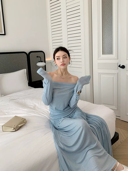Feng Xinying wears a complete set of women's clothing in early spring 2025 new long-sleeved knitted top + mid-length skirt