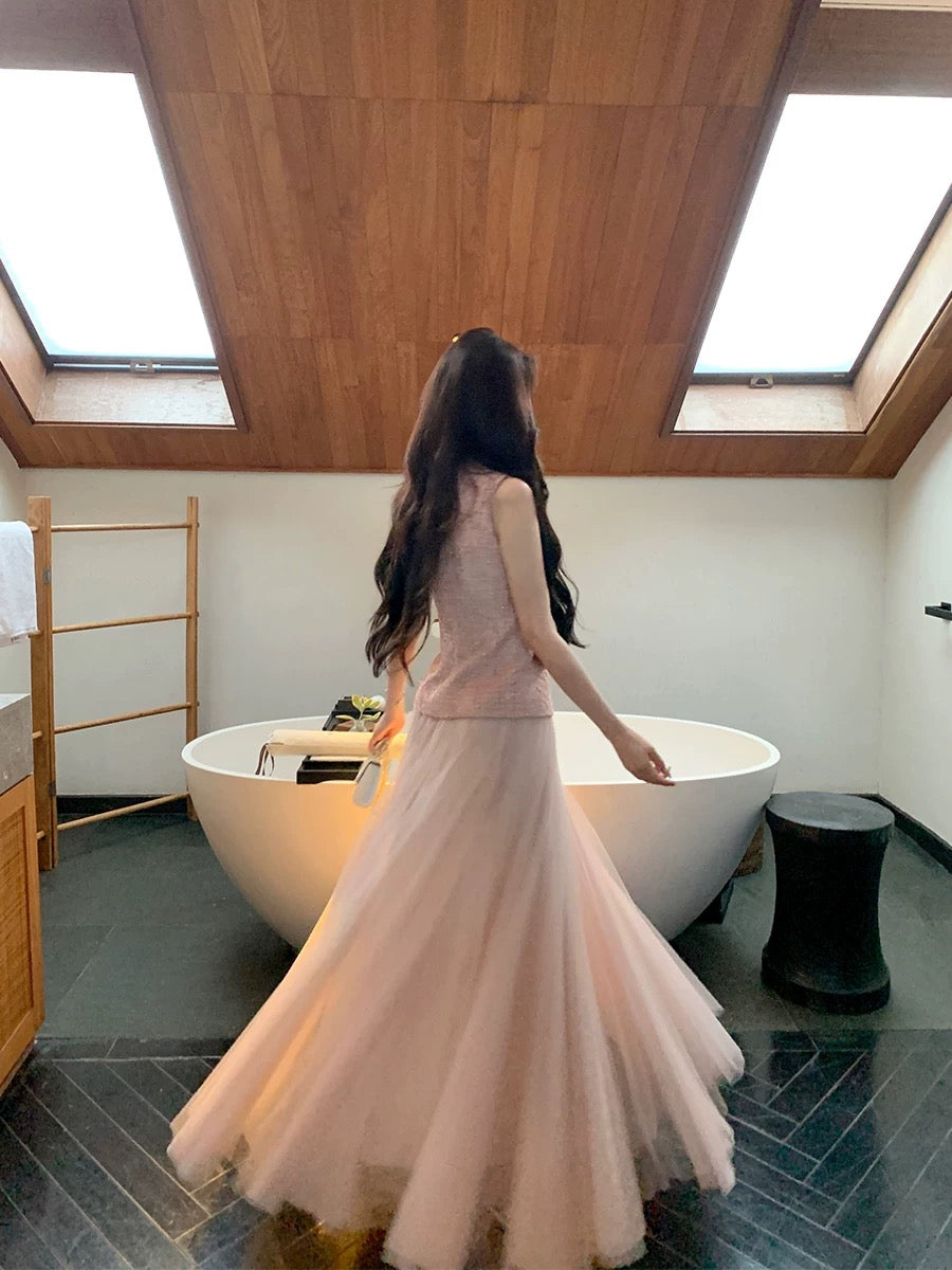 Feng Xinying's elegant, high-end, fragrant vest, sleeveless vest for women + skirt, mesh skirt, spring two-piece suit