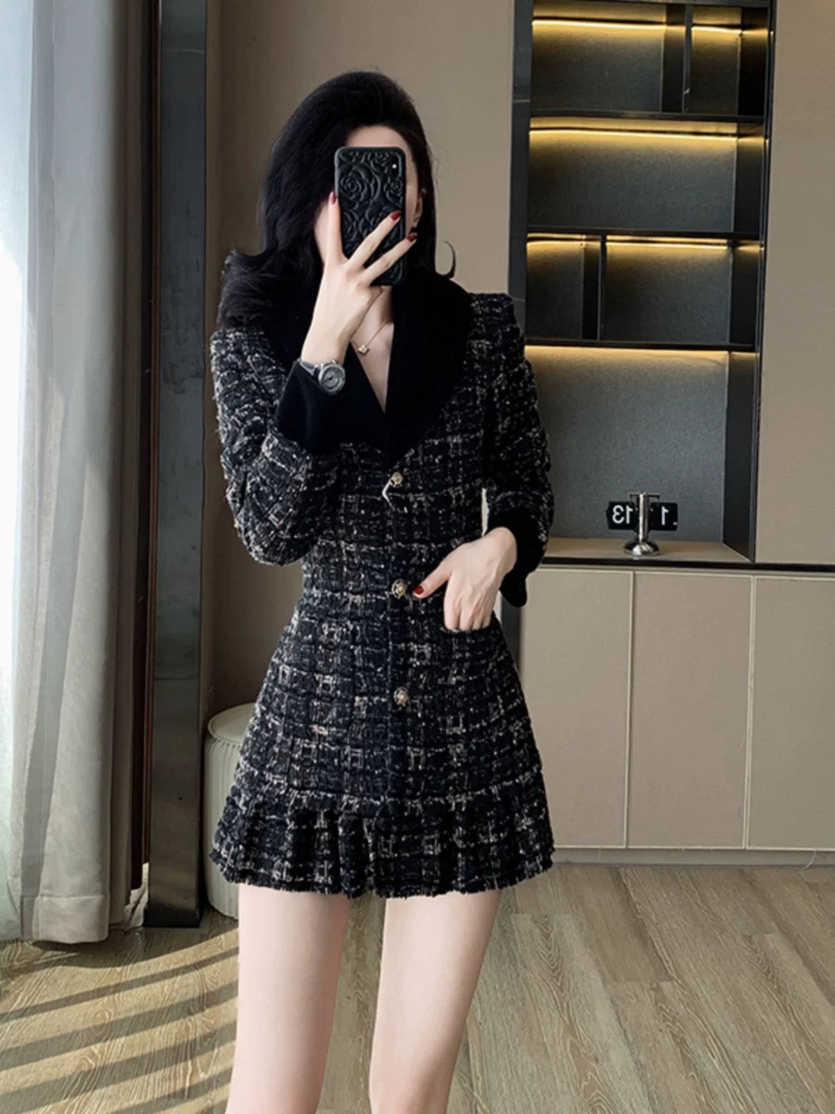 French-style elegant and luxurious suit collar dress for women, new autumn/winter 2024, fashionable and elegant short skirt.