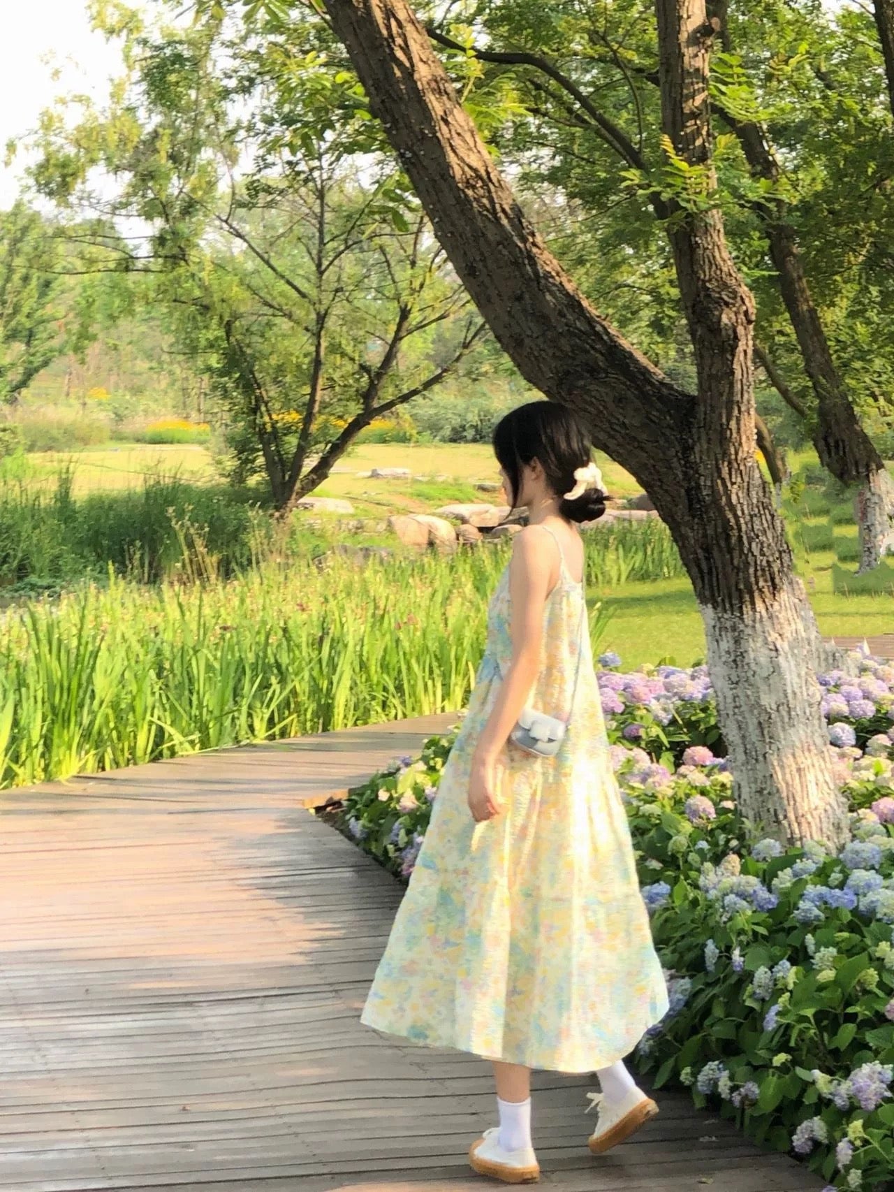 Breast floral floral sleeveless suspender skirt summer women's French dress first love girl small fresh mid-length style petite