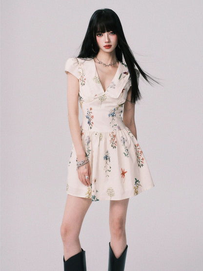 LULUSWINGS - A sweet A-line cotton boll-print French-style Peter Pan collar dress with a youthful and radiant look.