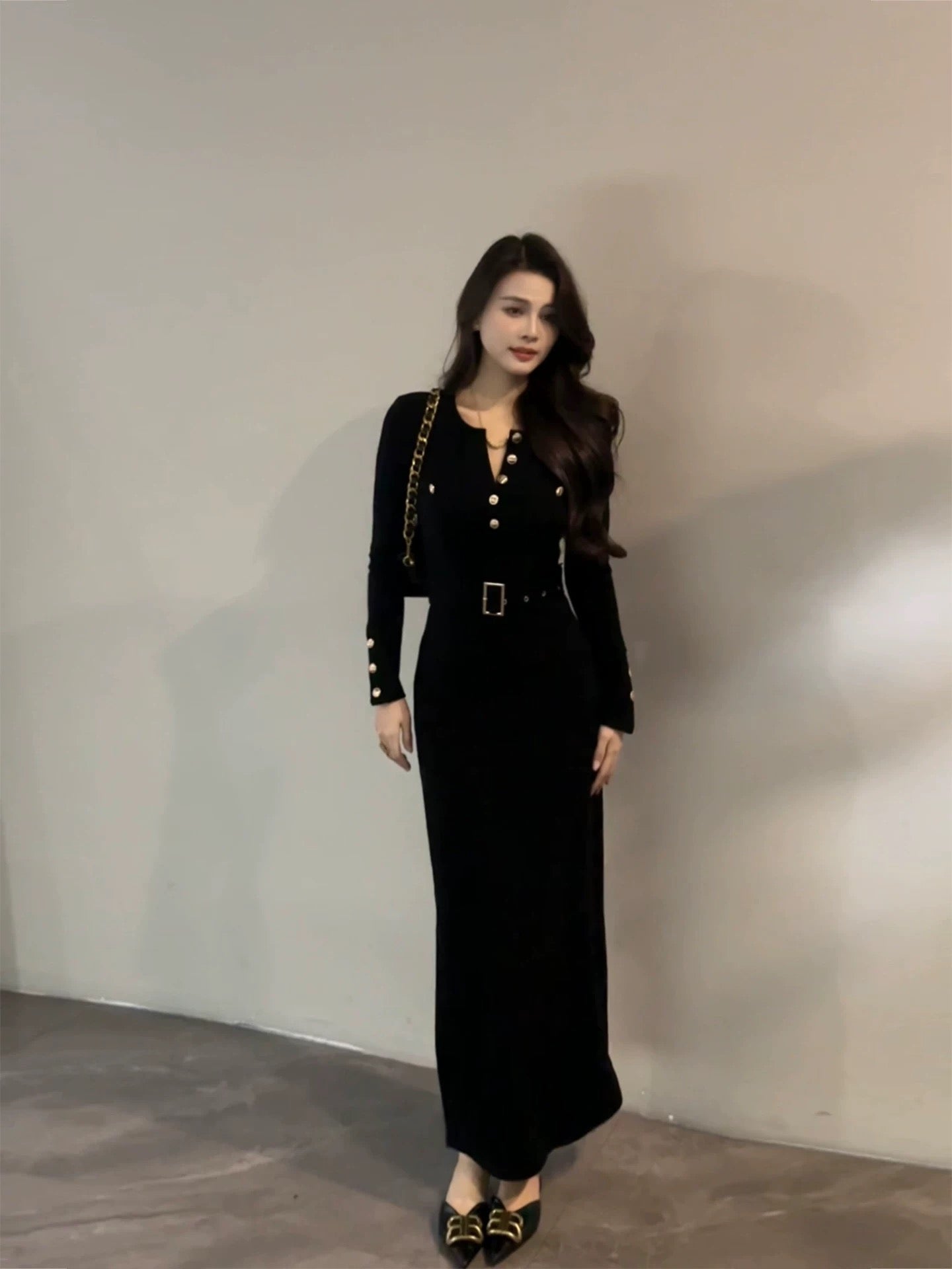 Da Tingting Retro Button Little Black Dress, Elegant Slim Fit Slit Dress, Long Dress with Belt DT1871