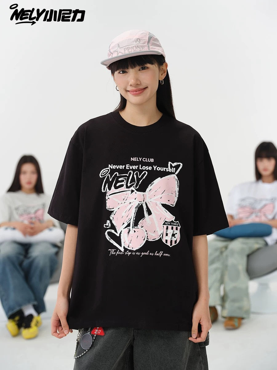 NELY Little Nelly Letter Bowknot Cherry Print Short-sleeved T-shirt Summer College Style Cotton T-shirt Trendy Men and Women