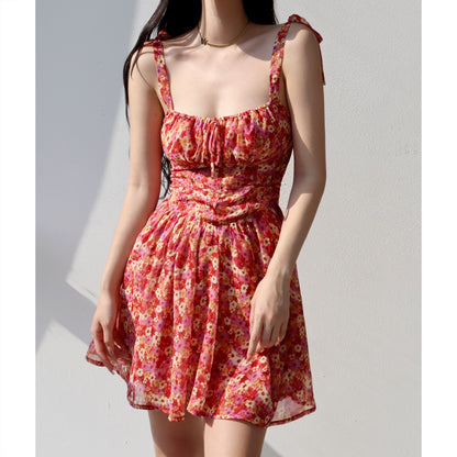 European and American retro pastoral style lace-up floral suspender dress for women with slim waist and wide swing resort style A-line skirt