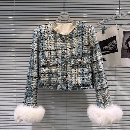 Popular online style, 2025 winter new high-end elegant short jacket with fox fur sleeves and colorful tweed down lining.