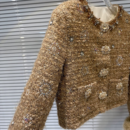 Popular online style, 2025 winter new high-end light luxury beaded tweed fox fur cuff down short jacket for women.