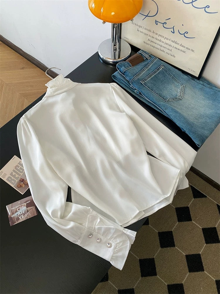 Jade Closet flagship store recommendation: A sweet and stylish pleated long-sleeved babydoll shirt perfect for spring and autumn.