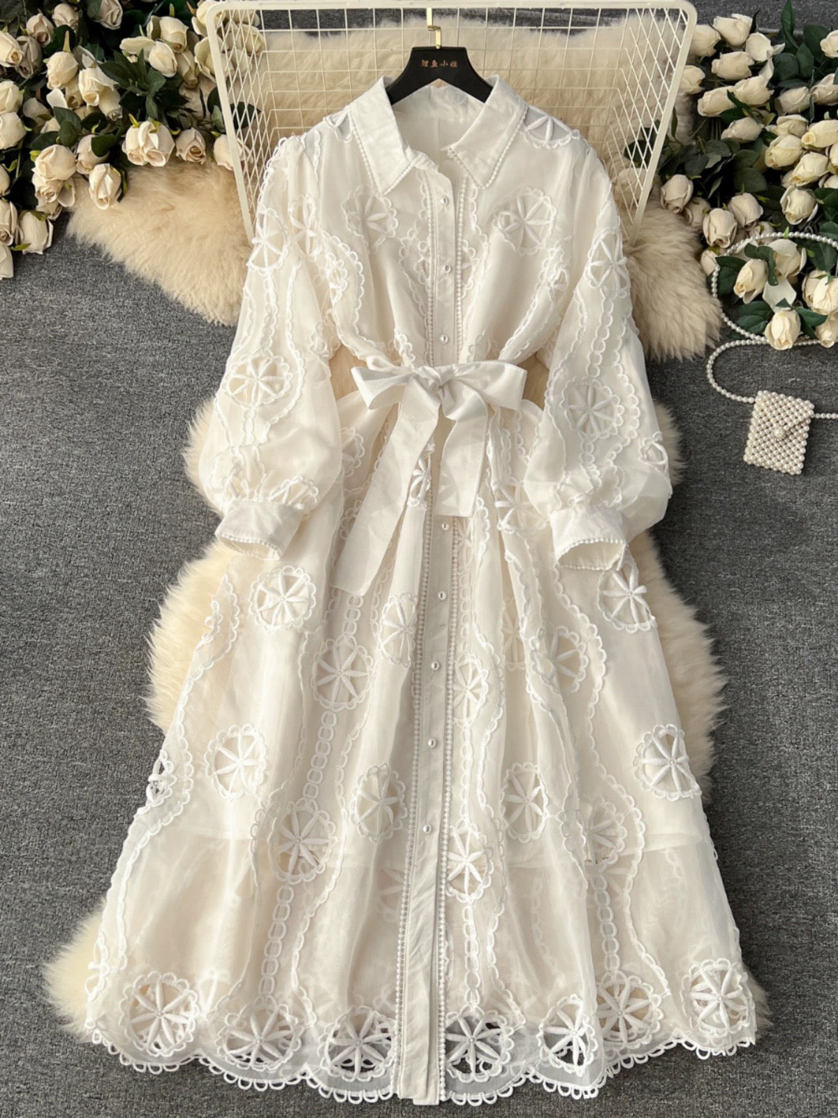 Palace style dress for women 2024 new heavy industry embroidery hollow flower breasted slim mid-length puff sleeve dress