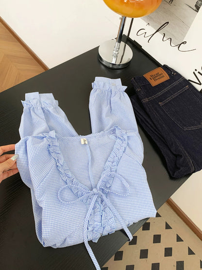 Jade Closet flagship store recommendation: A sweet-style lace-trimmed, tie-waist long-sleeved blouse for women, perfect for spring and autumn.