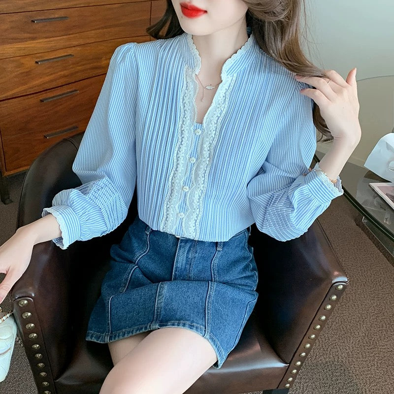 Lace splicing striped shirt spring women's 2024 new beautiful shirt early spring Korean chic chic top
