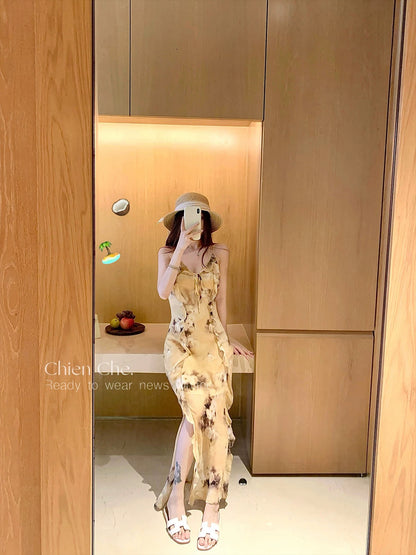 Chien Che's French-style chiffon floral dress, spring/summer, sophisticated and sexy, slit ruffle halter dress for women.