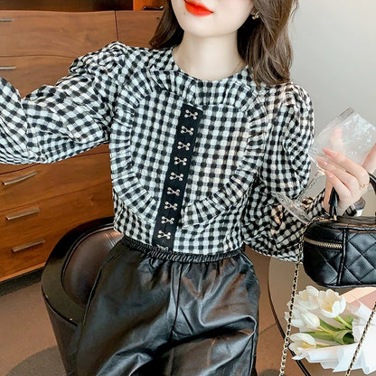 Plaid shirt spring women's 2024 new age-reducing beautiful shirt chic French sweet spring long-sleeved top