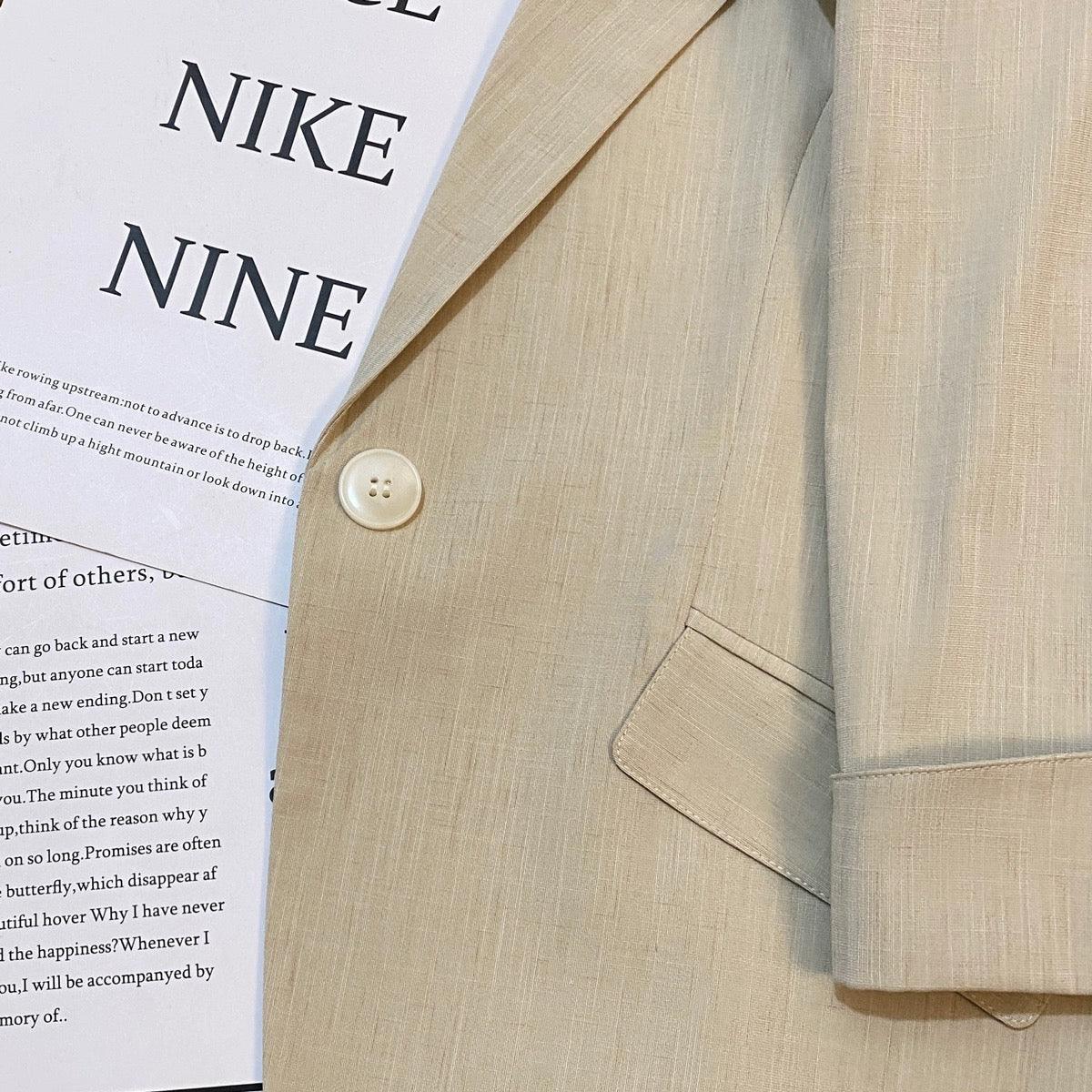 Beige short blazer for women 2024 summer new thin style fashionable comfortable trend versatile small suit