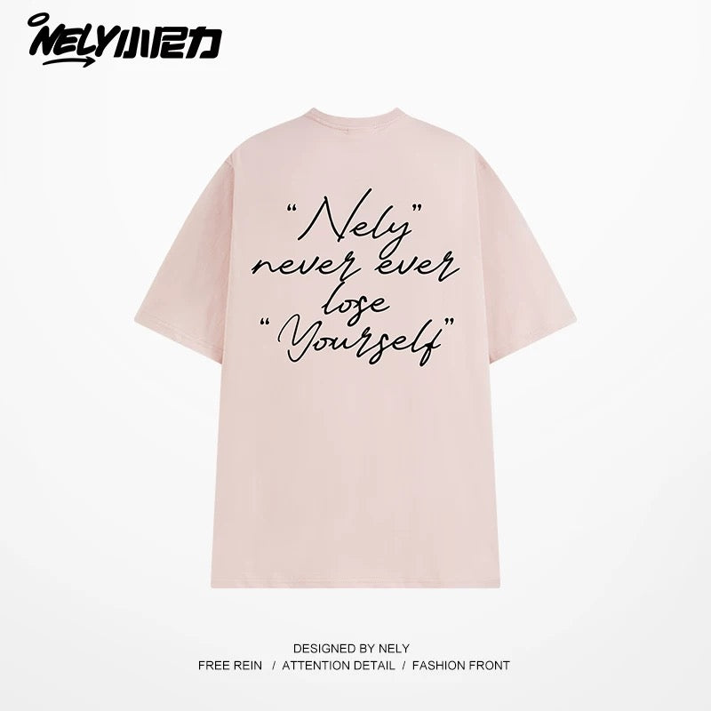 NELY Xiao Nili 2025 summer new graffiti hand-painted letters American short-sleeved T-shirt men and women loose half-sleeved tee
