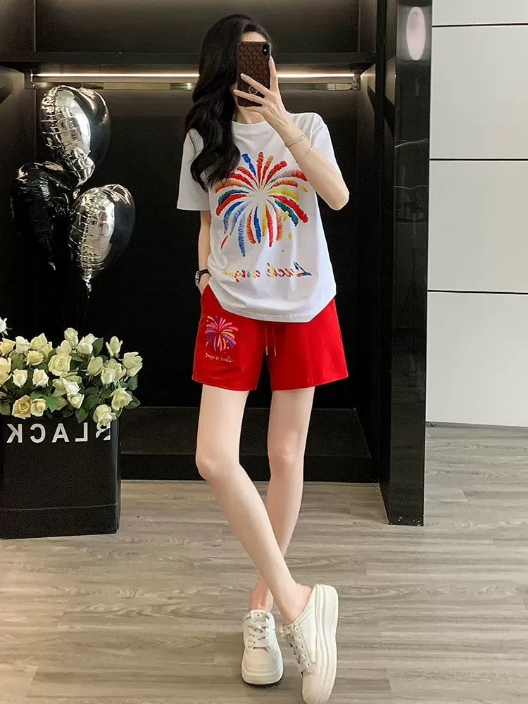Fresh and youthful fashionable printed short-sleeved suit for women summer leisure sports shorts two-piece loose trendy running