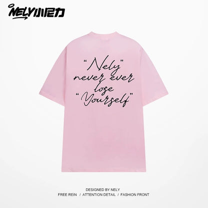 NELY Xiao Nili 2025 summer new graffiti hand-painted letters American short-sleeved T-shirt men and women loose half-sleeved tee