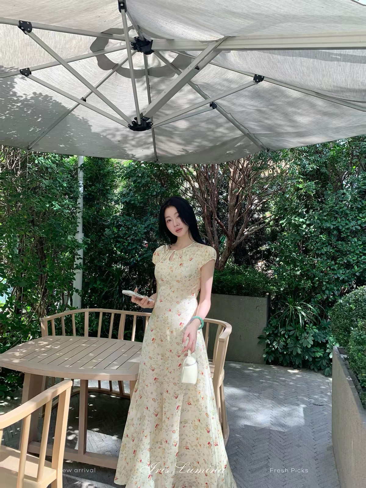Iris Lumina Floral Short-Sleeve Maxi Dress – French-Style Cinched-Waist (Juniper & Jasmine)