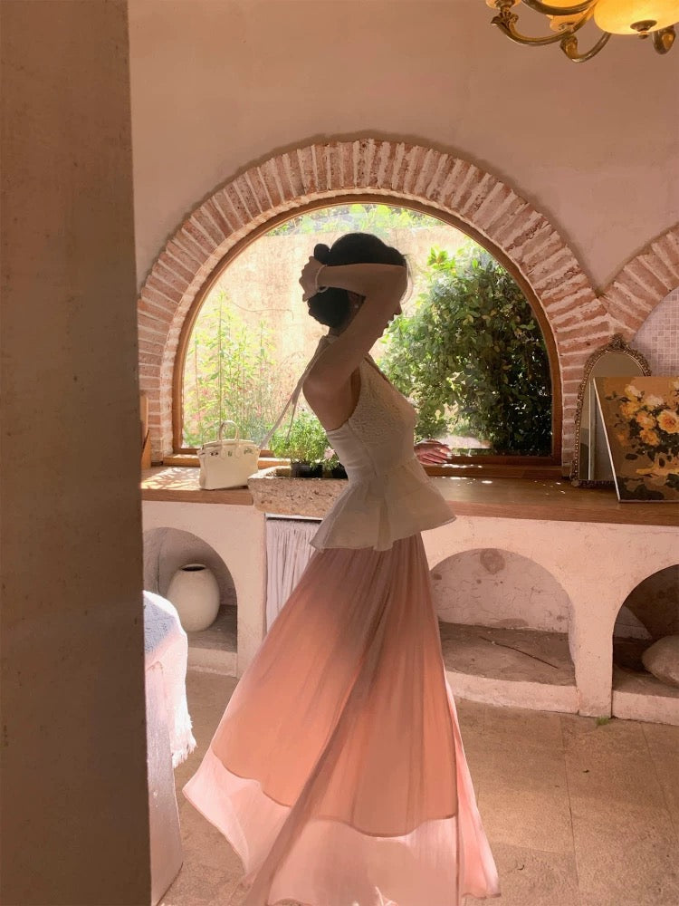 Han Yulin's French-style romantic satin maxi skirt with cutout camisole top: a complete spring-themed outfit.