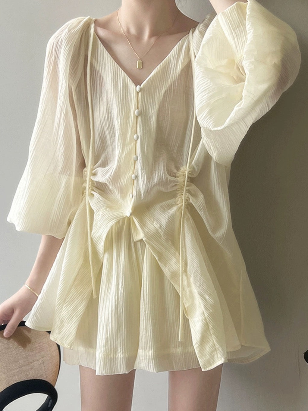 Tencel sun protection suit women's summer puff sleeves lace-up V-neck shirt high-waisted wide-leg shorts casual fashion two-piece set