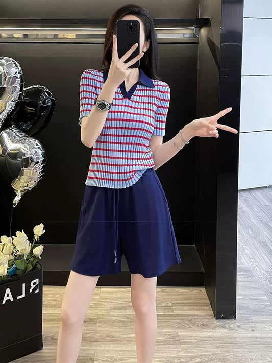 Fashionable casual sports suit for women in summer 2025, age-reducing striped sweater, wide-leg shorts, two-piece suit, slimming