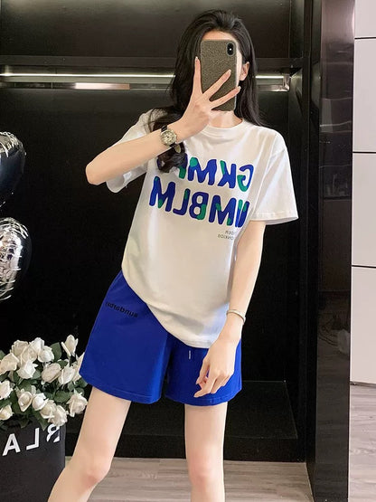 Fashion brand fashionable suits for women in summer 2025 loose short-sleeved shorts two-piece suits for leisure sports style fitness and slimming