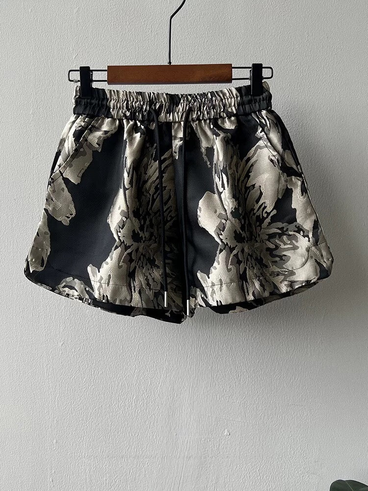 New Chinese style ink jacquard casual shorts for women summer outerwear high-waisted A-line slimming wide-leg pants for small people hot pants