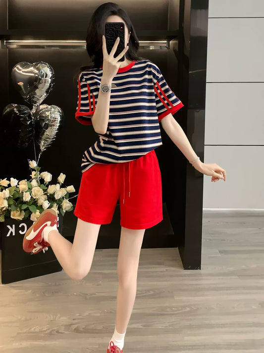 Casual fashion striped short-sleeved sports suit for women summer 2025 shorts two-piece suit loose trendy running to reduce age and make you look thinner