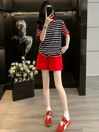Casual fashion striped short-sleeved sports suit for women summer 2025 shorts two-piece suit loose trendy running to reduce age and make you look thinner