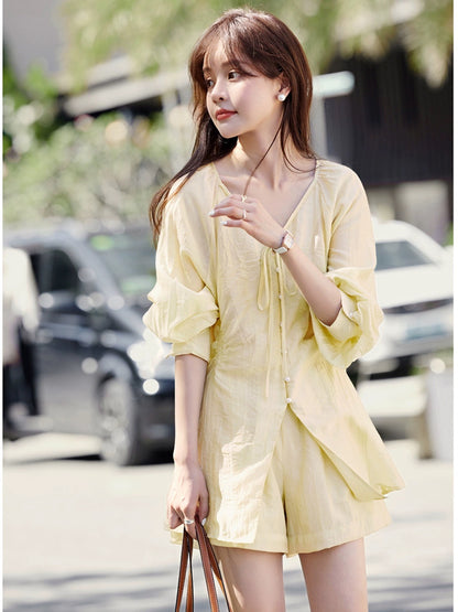 Mohan Yimei holiday lazy atmosphere loose shirt shorts suit 2024 summer new design two-piece set