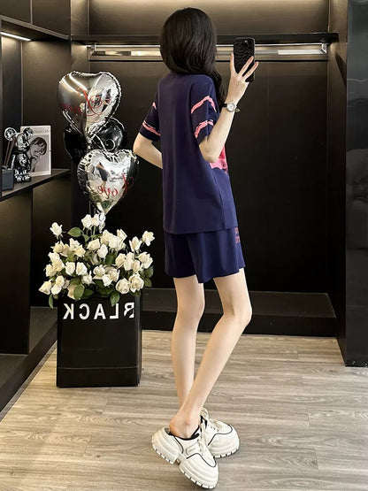 Printed short-sleeved sports suit for women in summer 2025 casual fashion shorts two-piece suit loose trendy age-reducing running and slimming