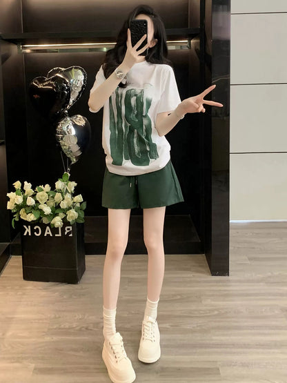 Fashionable and stylish printed short-sleeved suit for women in summer 2025, casual sports loose shorts, two-piece suit, trendy and slim running